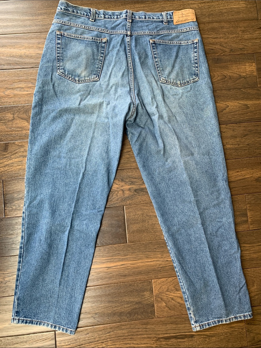 Eddie Bauer Faded Blue Relaxed Men's Jeans. Pre-Owned. Size:40x30. - Picture 5 of 5